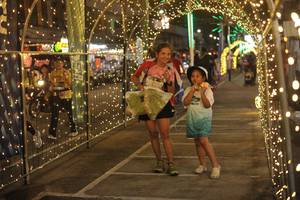 BIB: 
                            <button type="button" onclick="openModal(26274733)" class="btn btn-primary btn-sm float-right btn-popup" data-toggle="modal" data-target=".modal-high-quality">
                        <i class="fas fa-shopping-cart"></i> Add to Cart
                    </button>
                                            <button type="button" onclick="isThisMe(26274733, true)" class="btn btn-success btn-sm float-right btn-popup btn-isme hidden" data-toggle="tooltip" data-placement="bottom" title="นี่คือรูปของคุณใช่ไหม คลิกที่นี่เพื่อเอาเข้าอัลบั้ม">
                        <i class="fas fa-plus"></i> Add to album
                    </button>
                    <button type="button" onclick="isThisMe(26274733, false)" class="btn btn-warning btn-sm float-right btn-popup btn-isnotme hidden">
                        <i class="fas fa-ban"></i> Remove from album
                    </button>